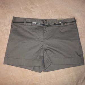 NWT Express Editor Dress Short w/Belt Sz 10